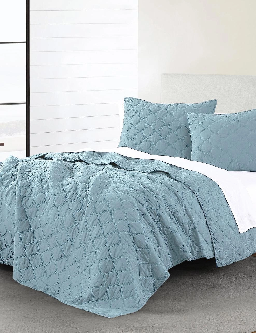 AK Diamond Quilt Set