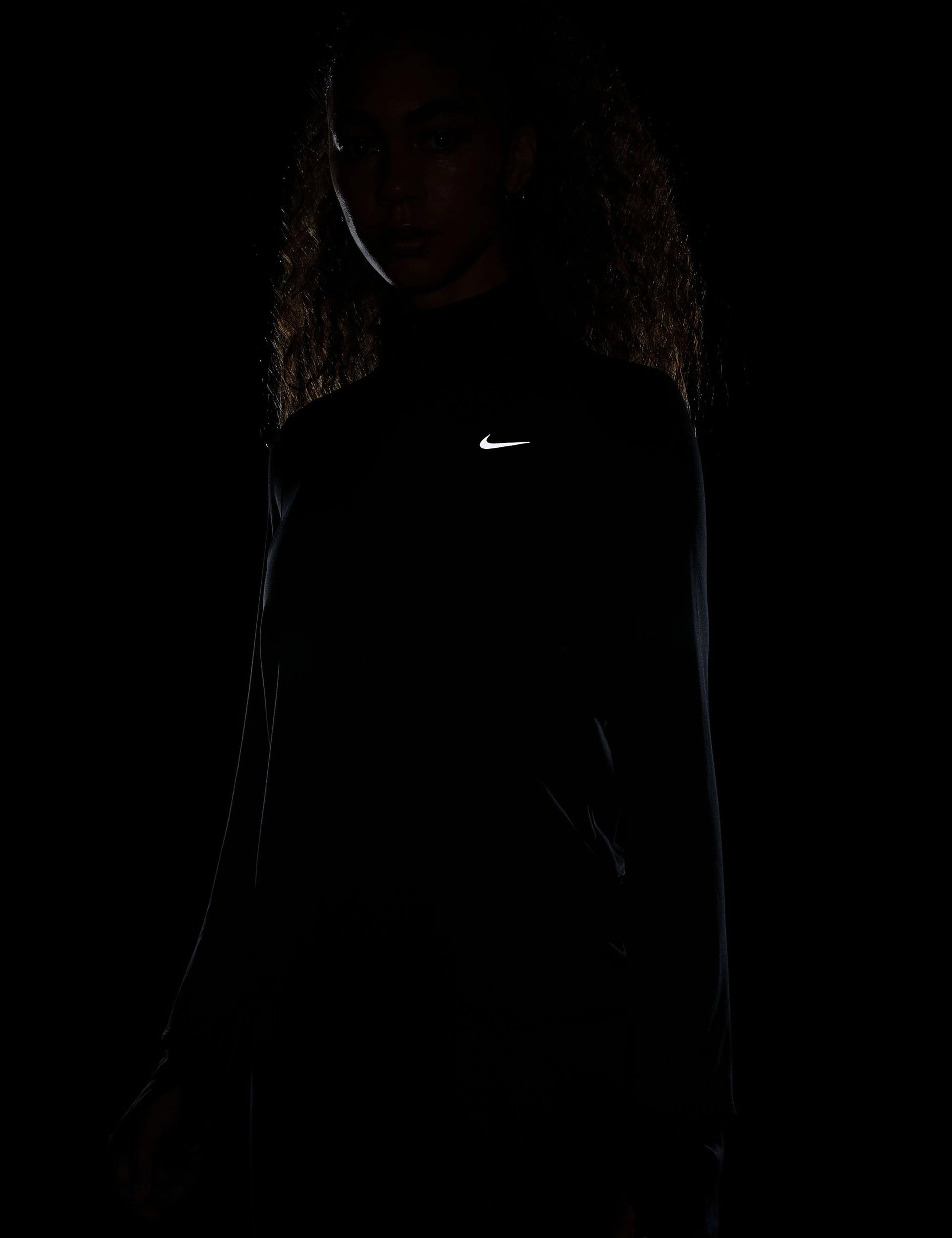 Dri-FIT Swift Element UV 1/4-Zip Running Top - Black/Reflective Silver