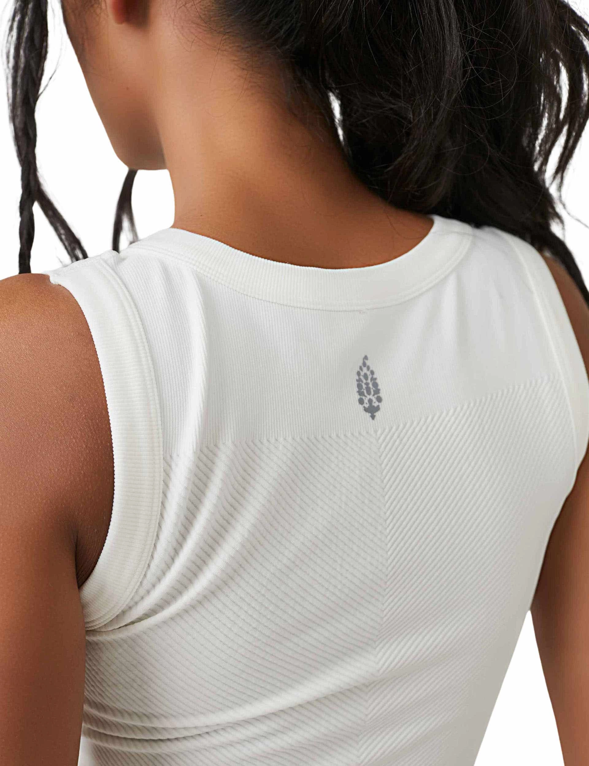 Free Throw Muscle Tank - White