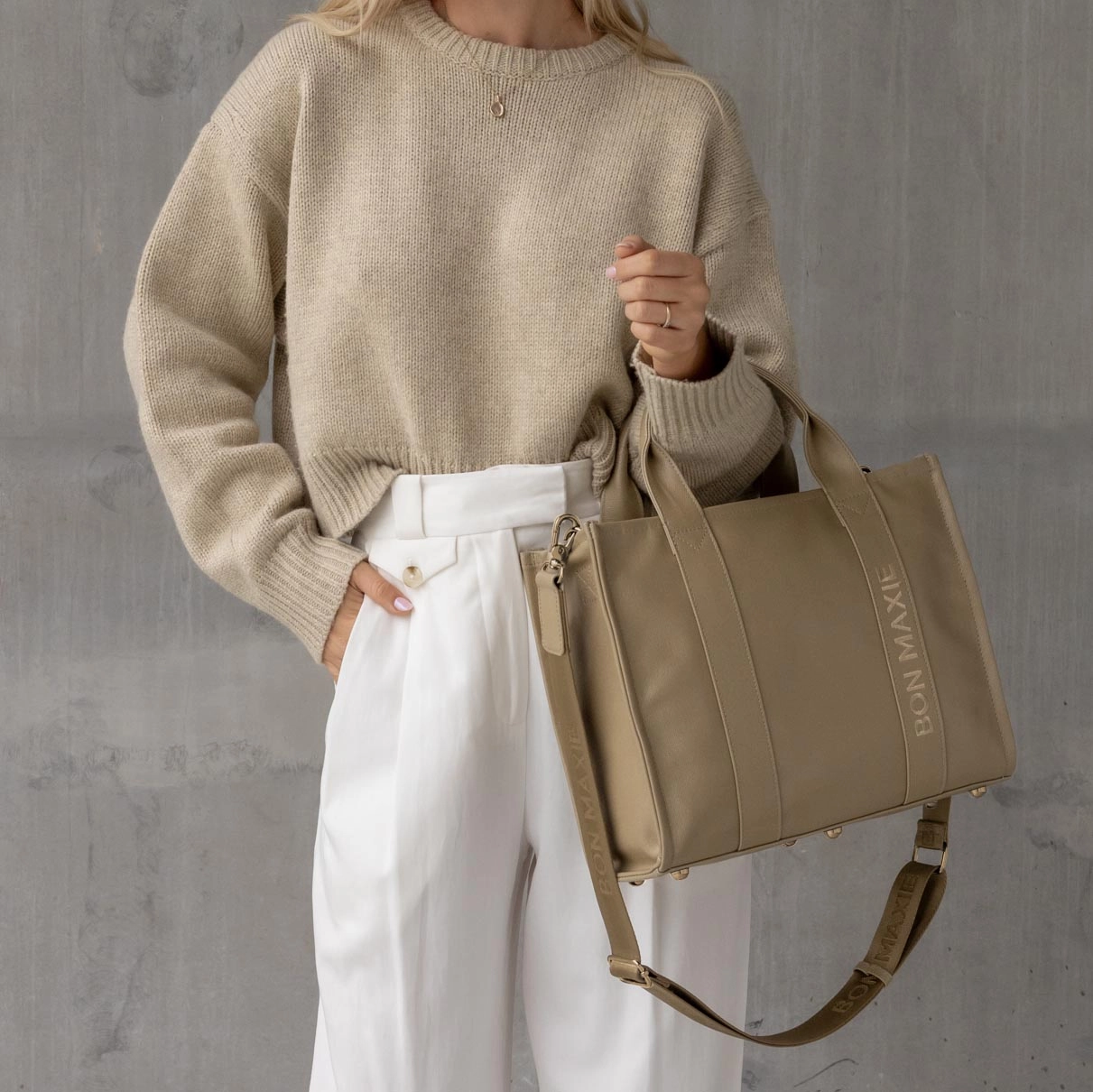 Small Structured Tote Bag -- Latte