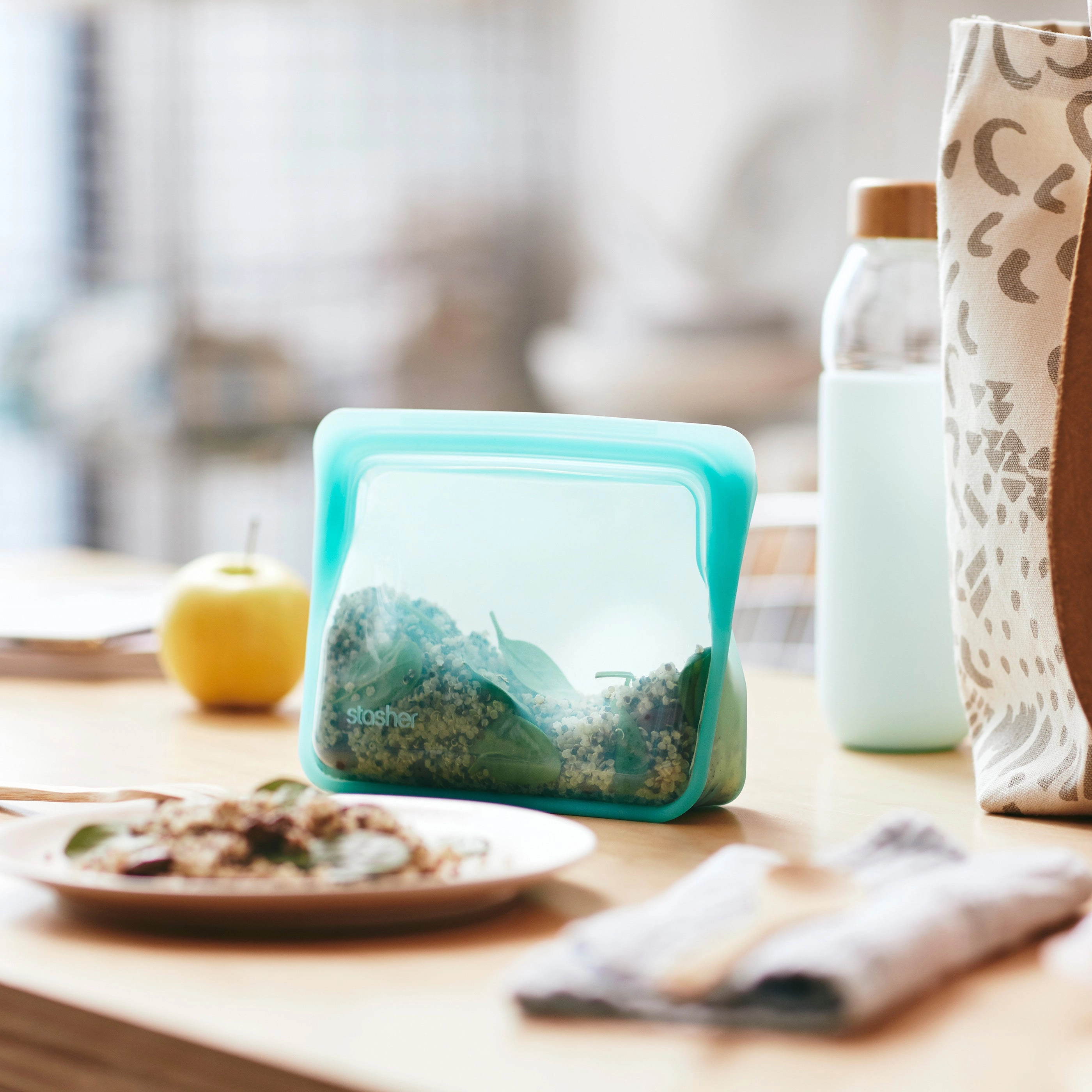 Stand-Up Mini Bag
