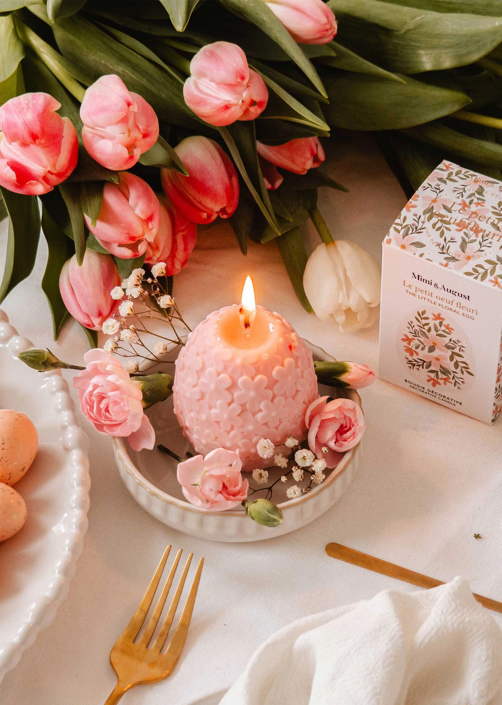 The Little Floral Egg - Decorative Candle